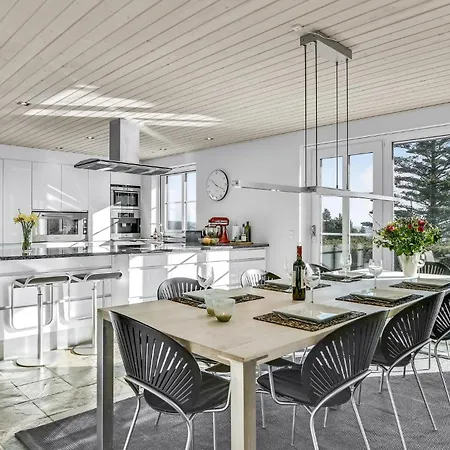 Pet Friendly In With Sauna Feriehus *