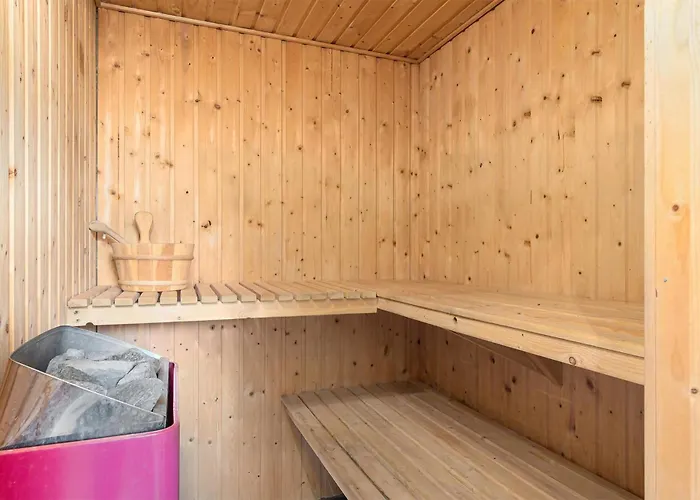 Pet Friendly In With Sauna Semesterbostad Børkop
