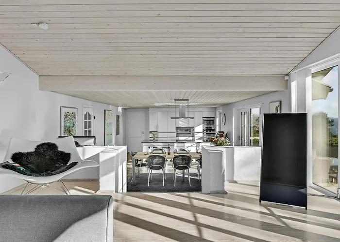 Pet Friendly In With Sauna