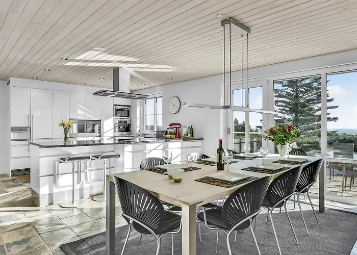 Pet Friendly In With Sauna Semesterbostad *