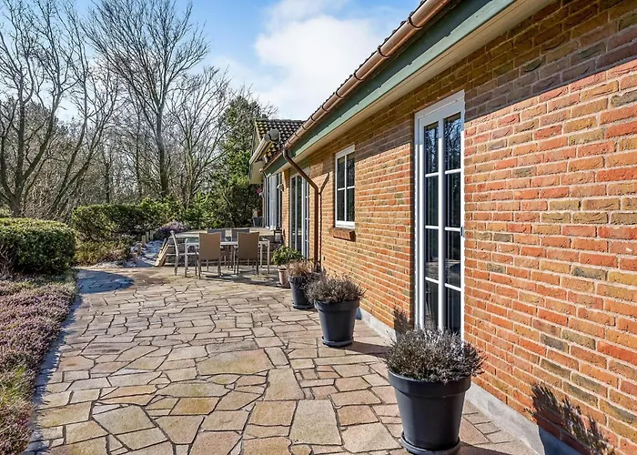 Pet Friendly In With Sauna Semesterbostad